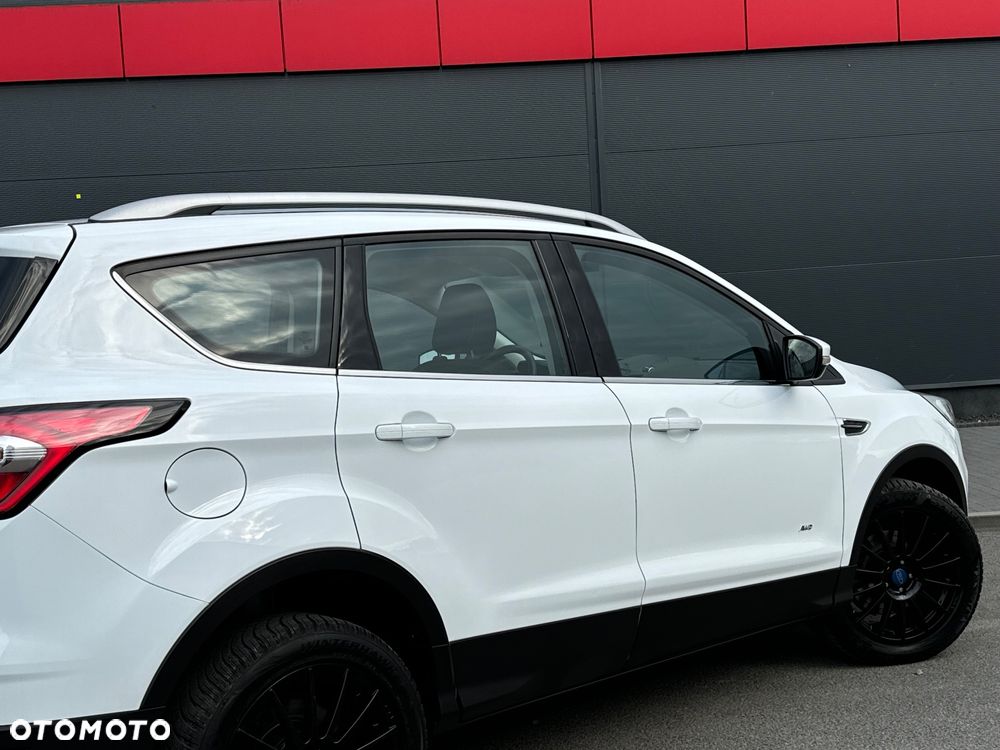 Ford Kuga 2.0 TDCi AWD Titanium - 14