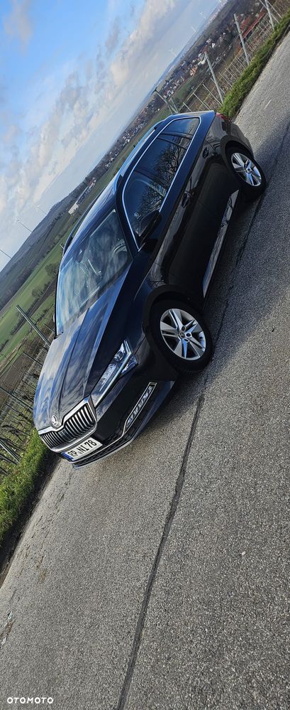 Skoda Superb 2.0 TDI DSG Style - 1