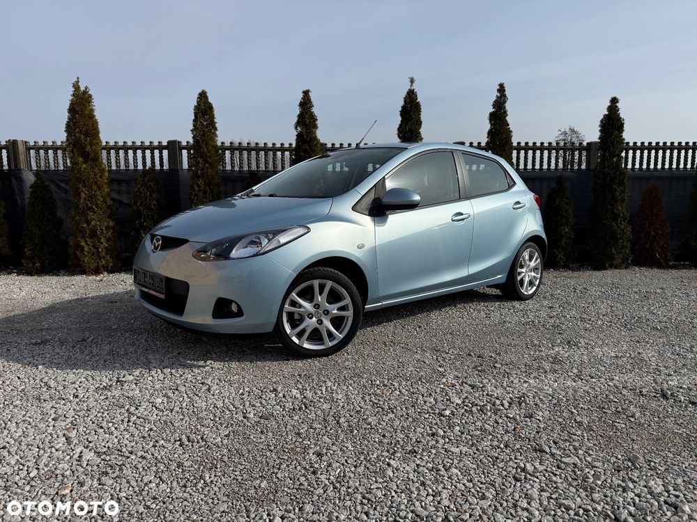 Mazda 2 1.5 Dynamic - 1