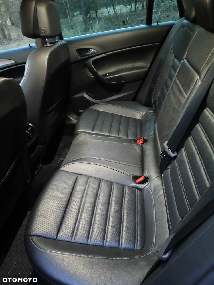 Opel Insignia - 20