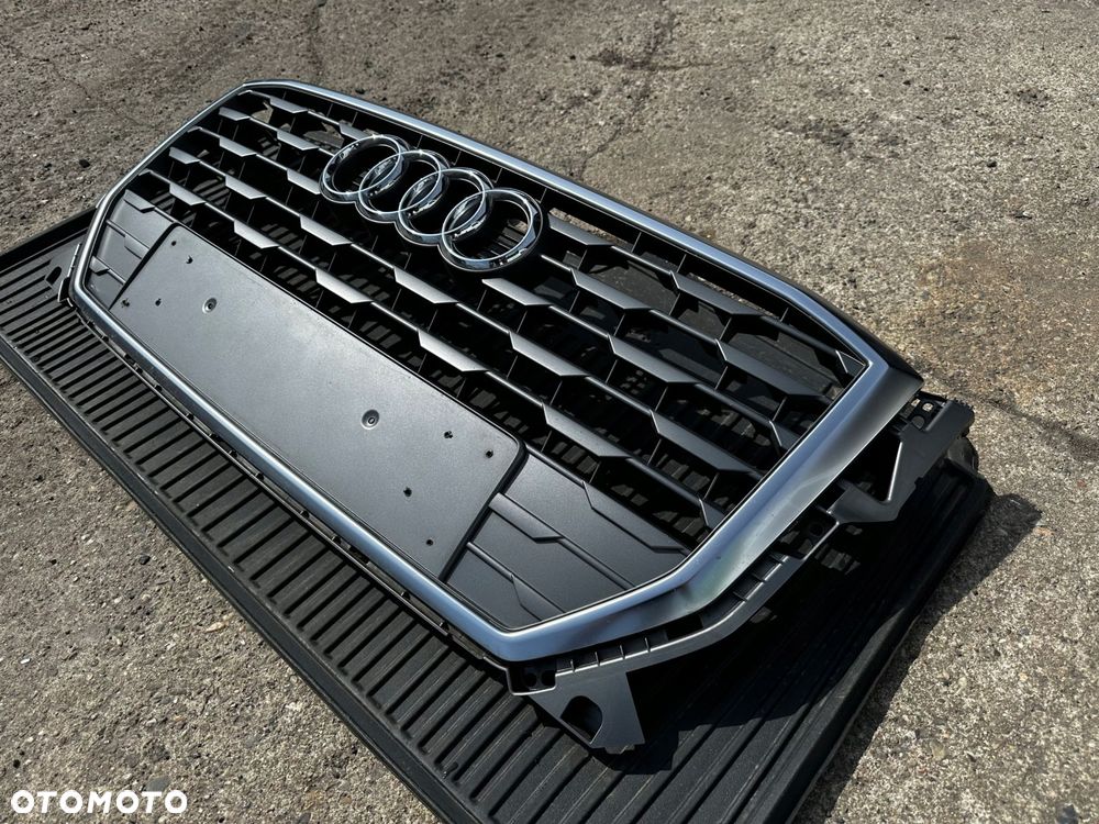 grill atrapa zderzak przód audi q2 81a 81a853651 - 3