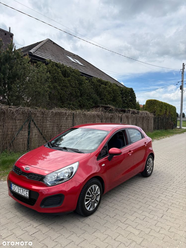 Kia Rio 1.1 CRDI Business Line - 1