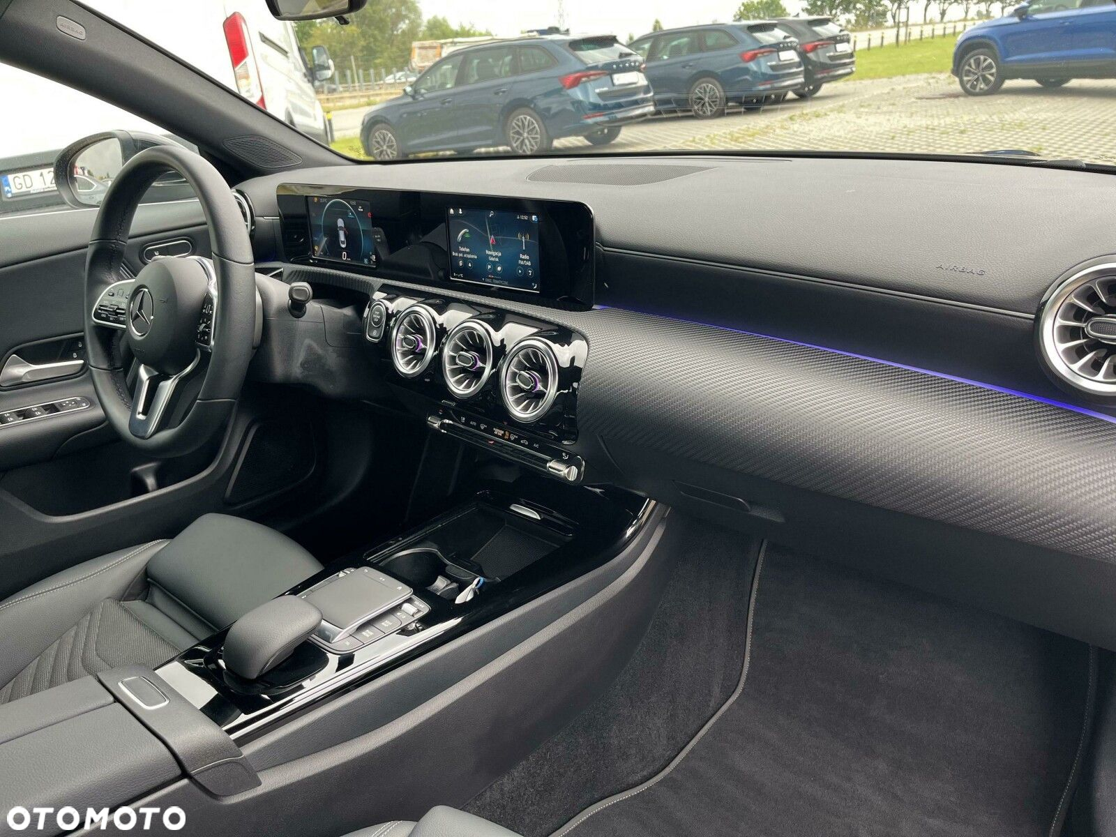 Mercedes-Benz CLA - 11