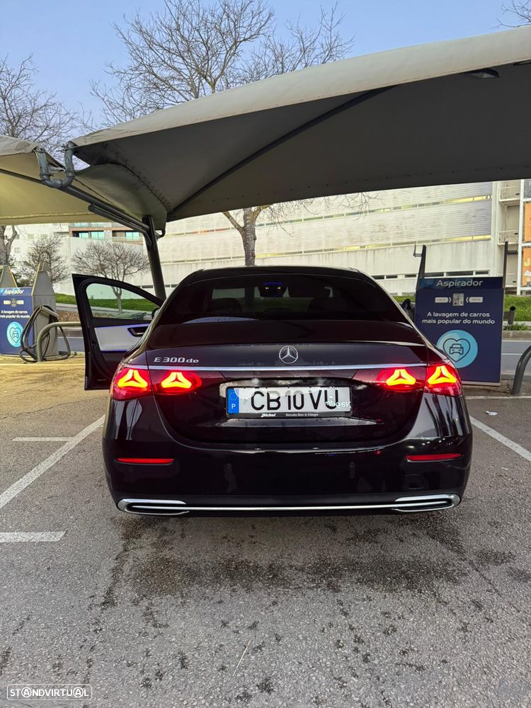 Mercedes-Benz E 300 de 9G-TRONIC - 19