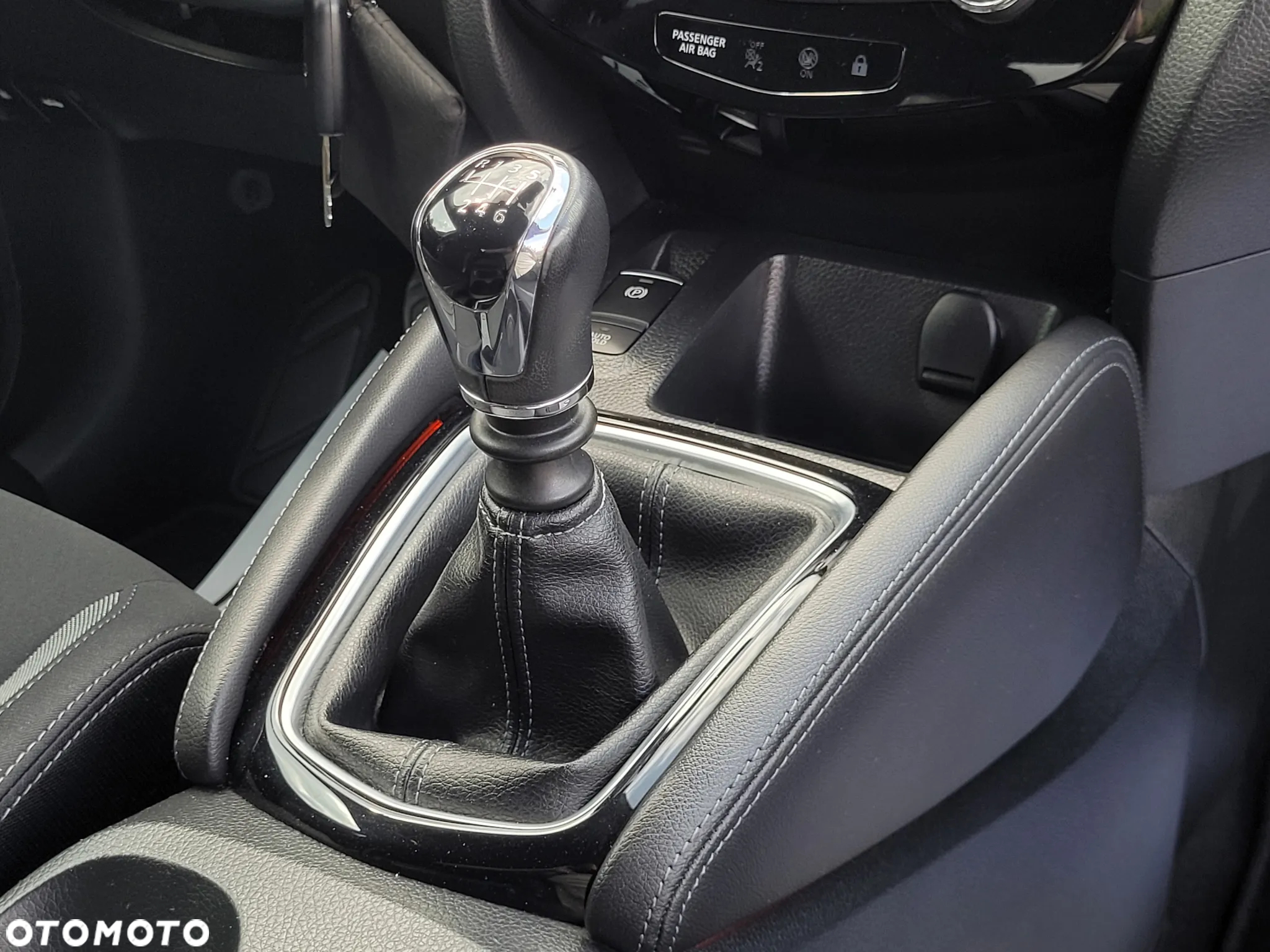 Nissan Qashqai 1.2 DIG-T N-Connecta - 20