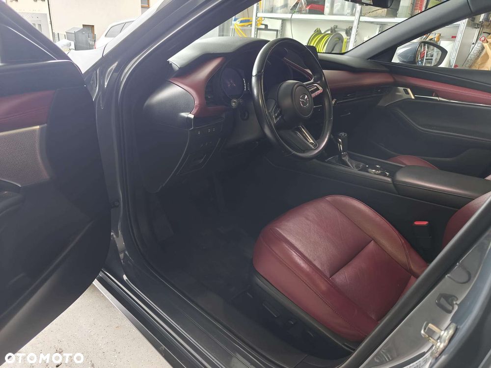 Mazda 3 - 15