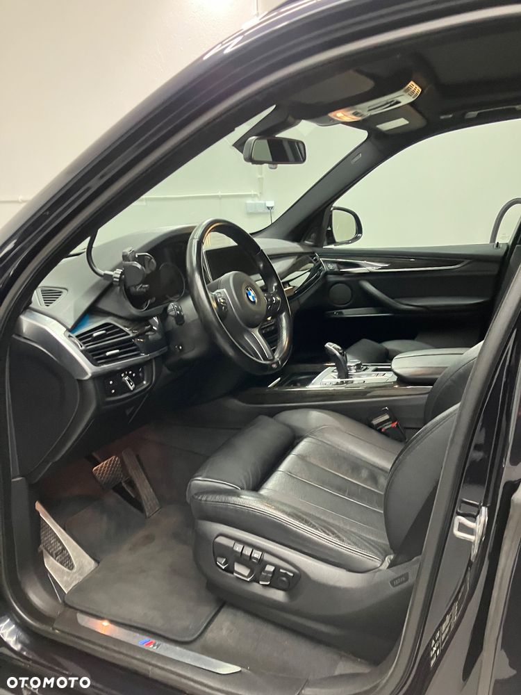 BMW X5 xDrive40d - 30