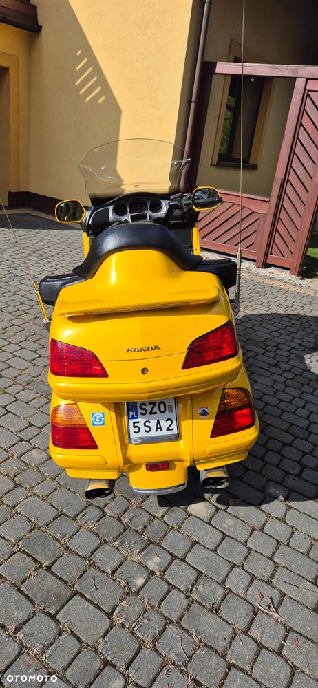 Honda GL - 4