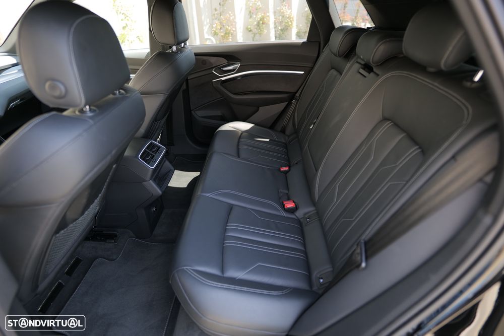 Audi e-tron 55 quattro S line - 17