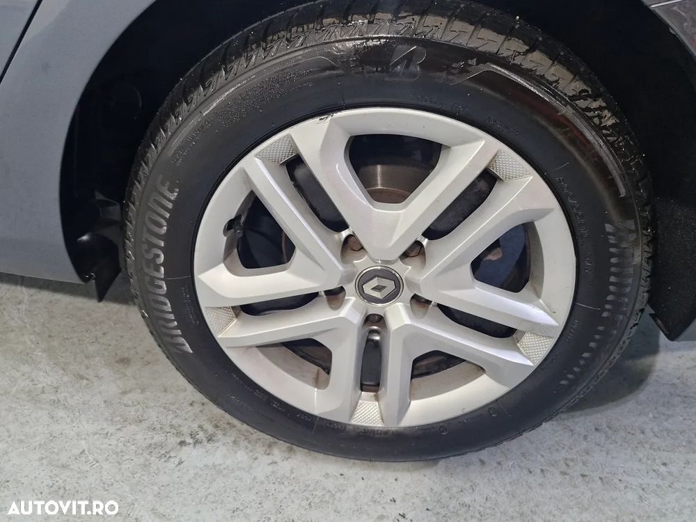 Renault Megane Energy TCe Business - 4