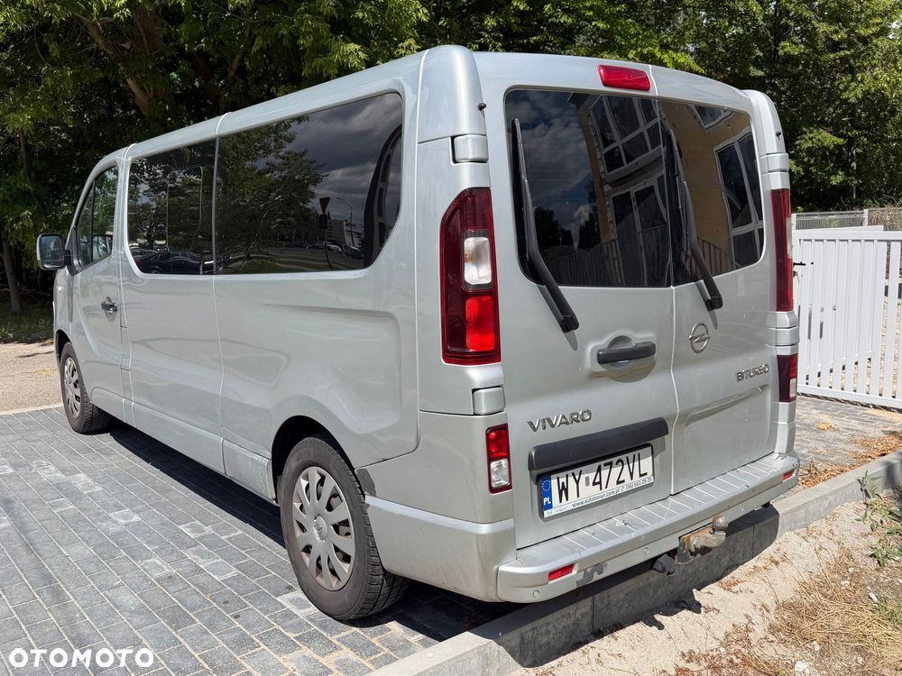 Opel Vivaro L2H1 2,9t Elegance Business - 4