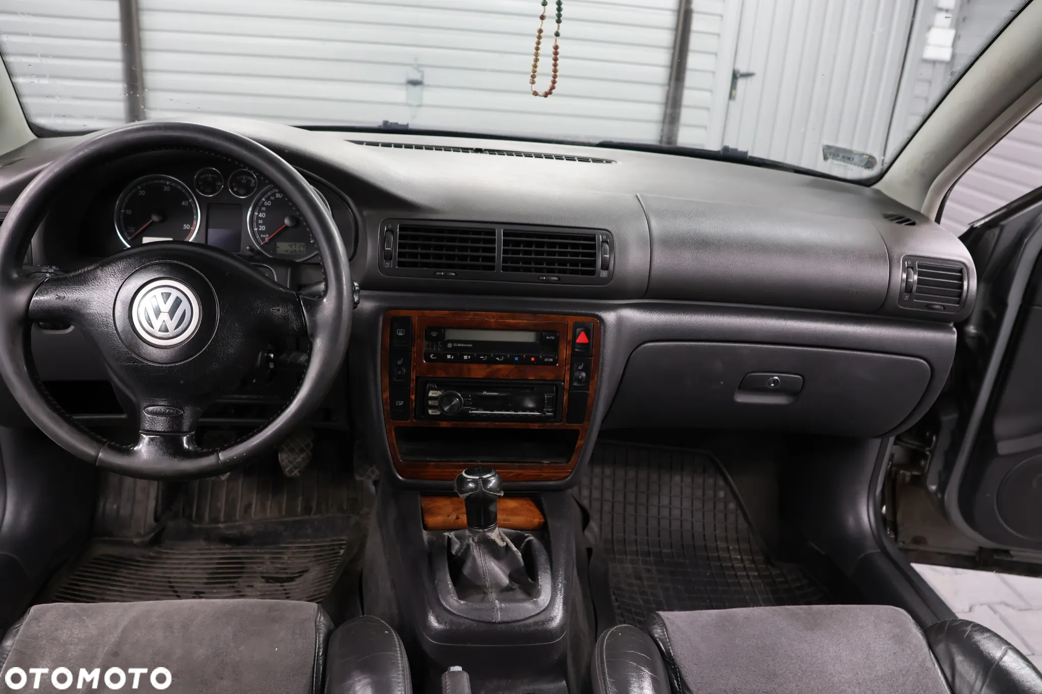 Volkswagen Passat 1.9 TDI Comfortline - 5