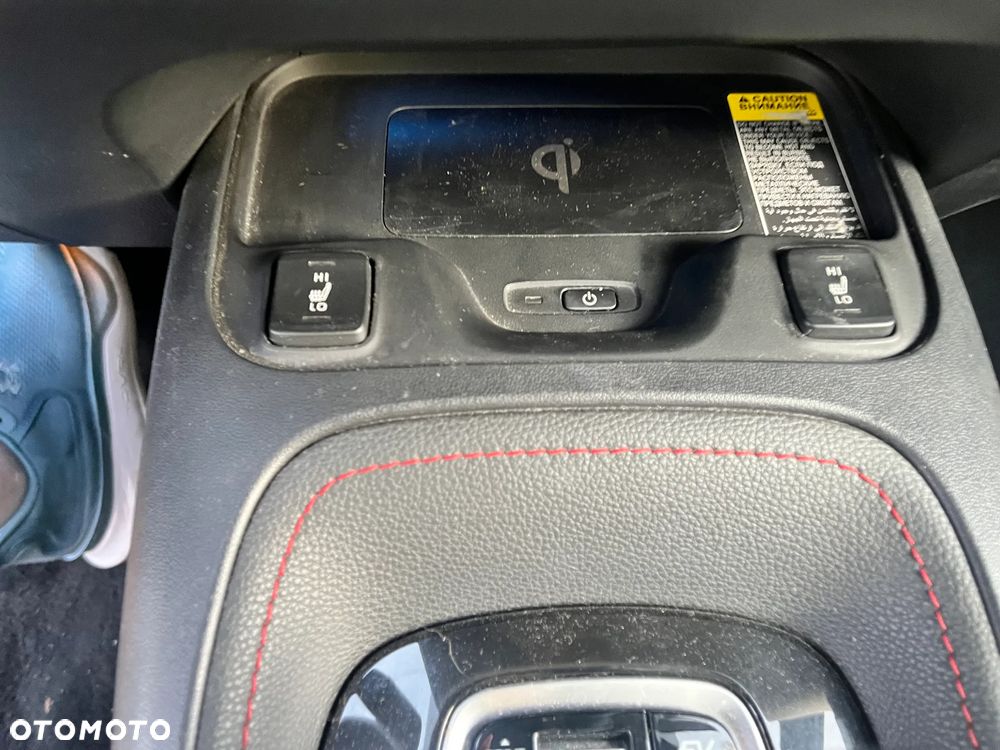 Toyota Corolla 1.8 Hybrid Selection - 11