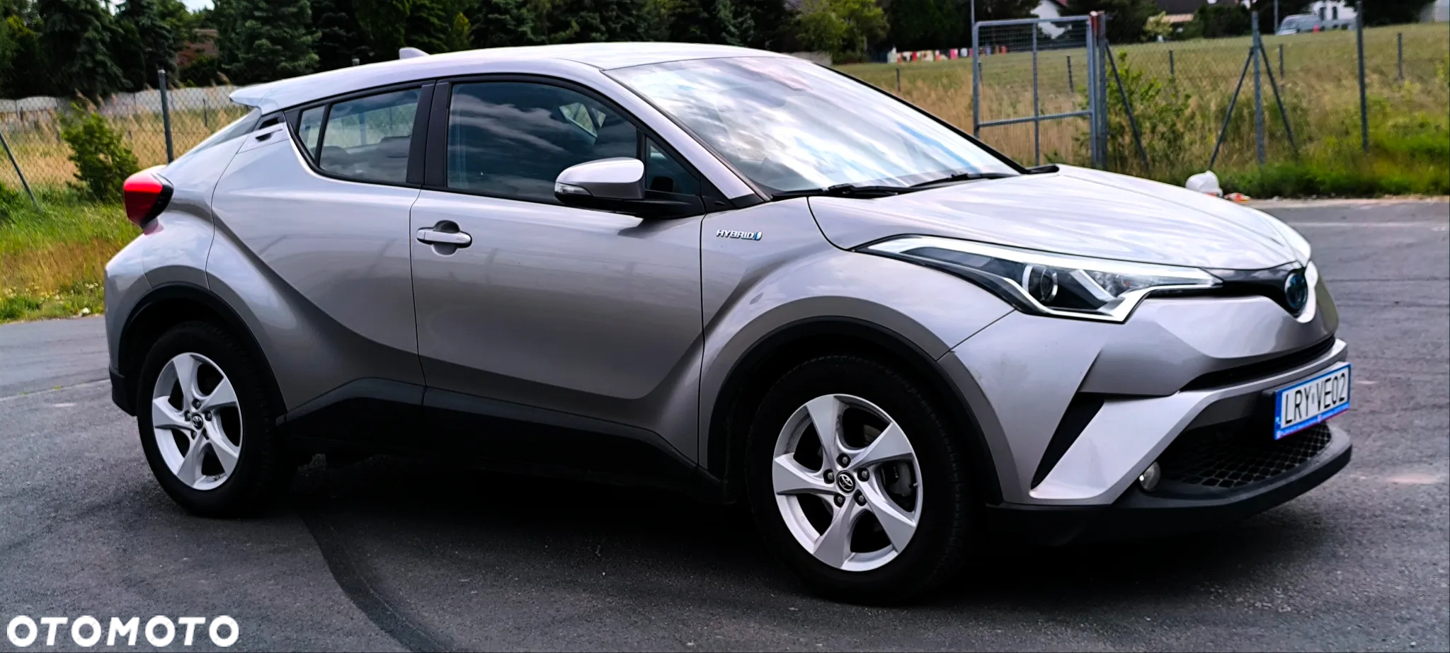 Toyota C-HR 1.8 Hybrid Business - 2