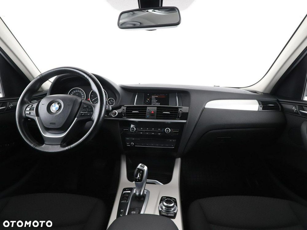 BMW X3 xDrive20d - 16