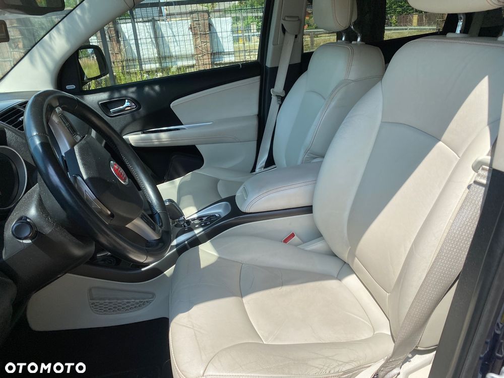 Fiat Freemont 2.0 Multijet Lounge AWD - 15