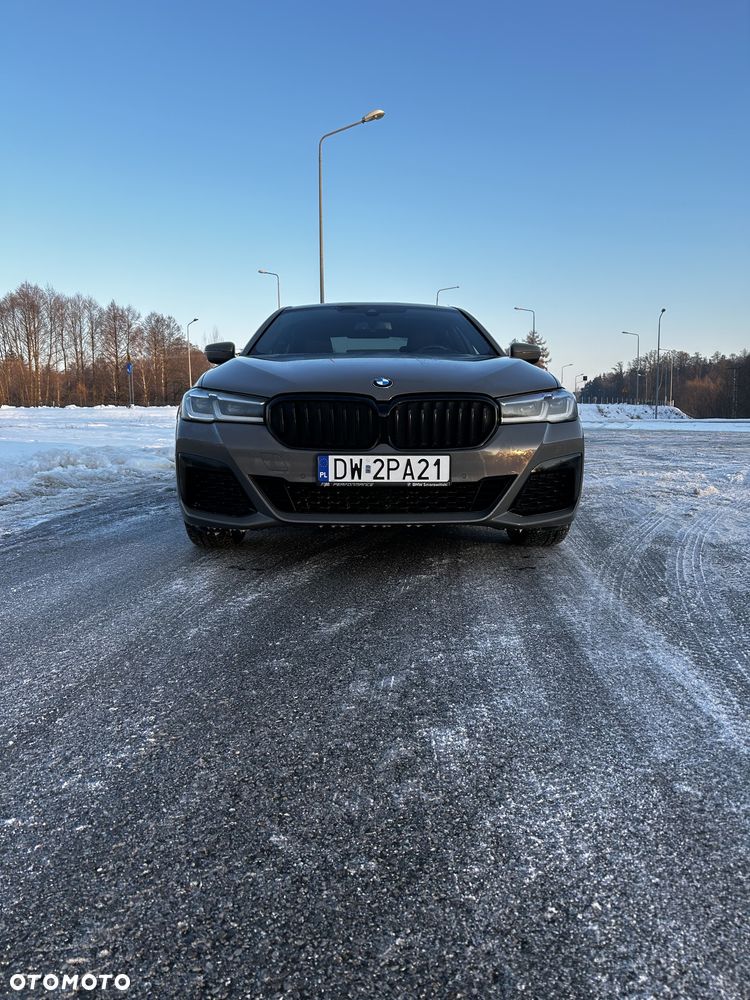 BMW Seria 5 520d xDrive M Sport sport - 2