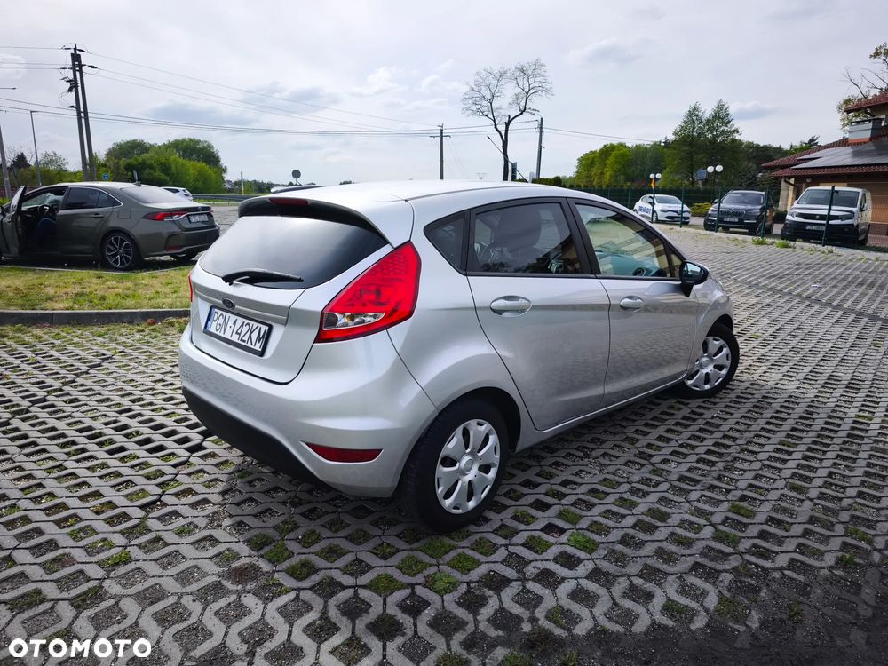 Ford Fiesta 1.6 TDCi Silver X - 9