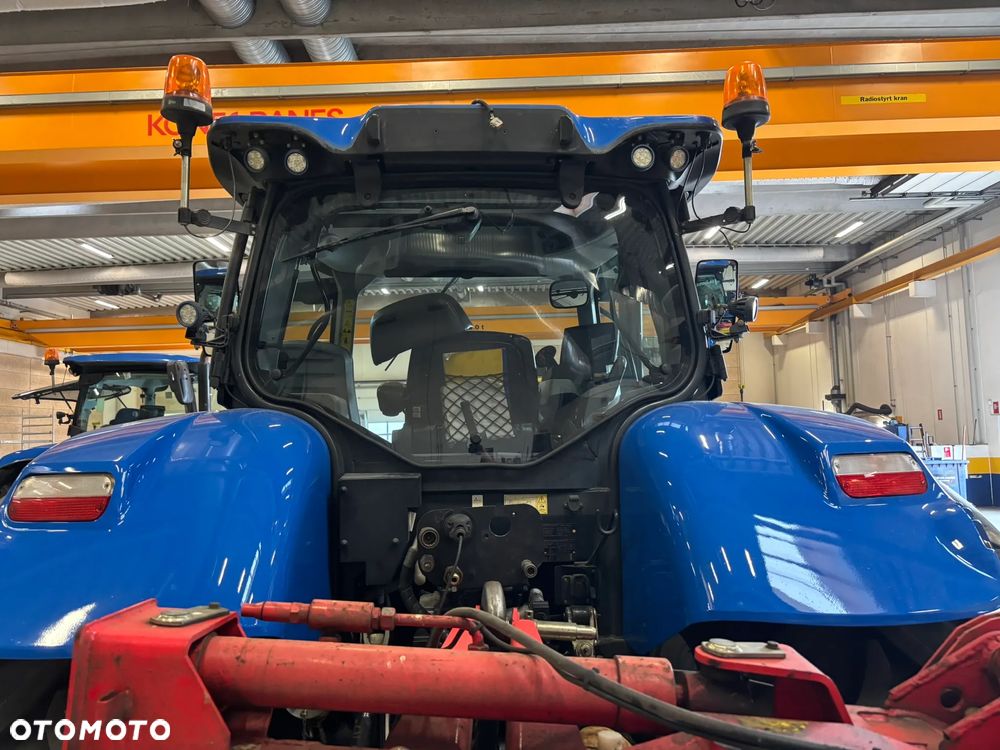 New Holland T7.225 - 6