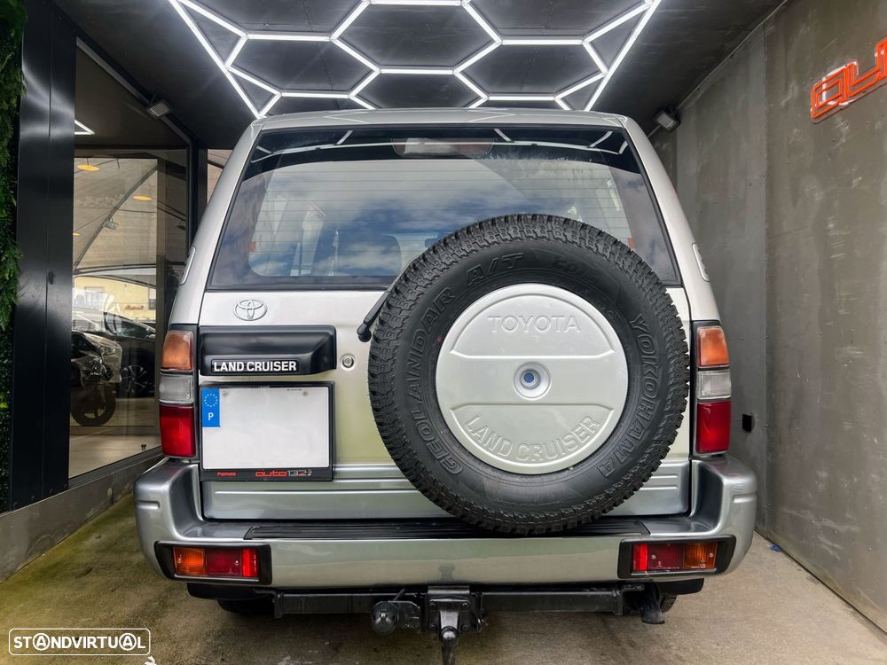 Toyota Land Cruiser 3.0 TD Pack 2 - 5