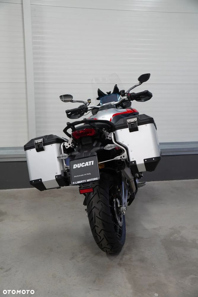 Ducati Multistrada - 8