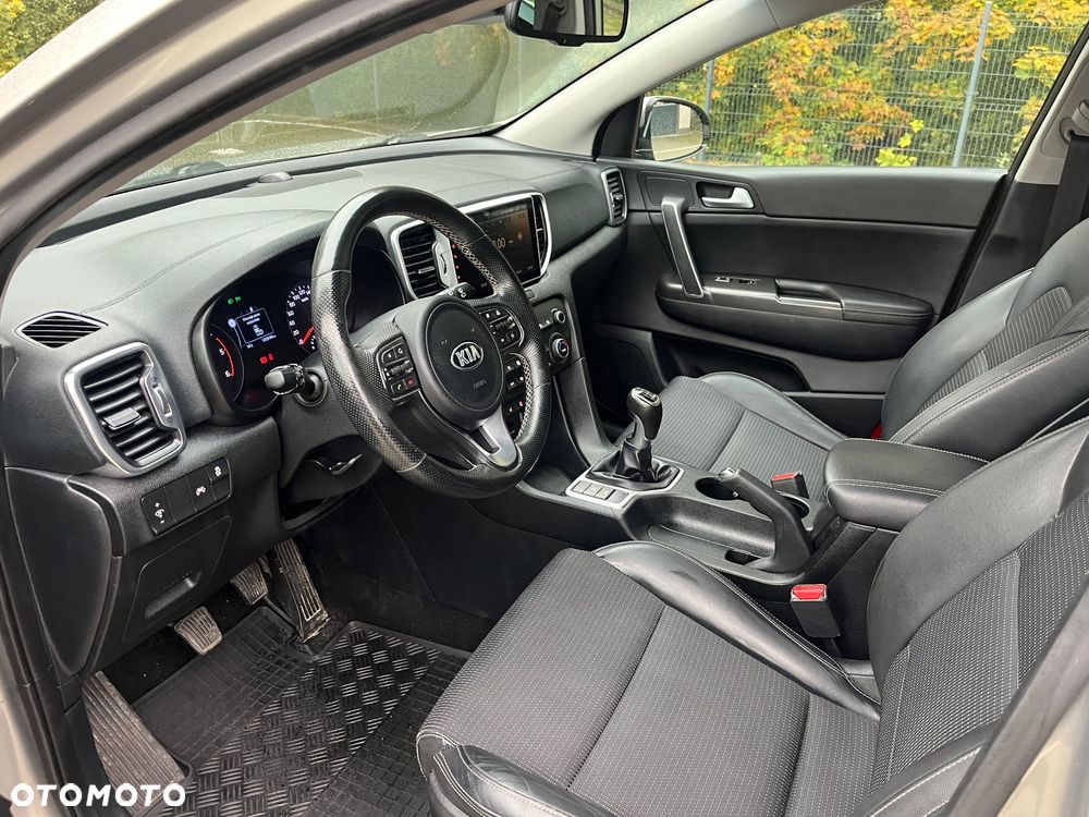 Kia Sportage 1.7 CRDI XL 2WD - 8