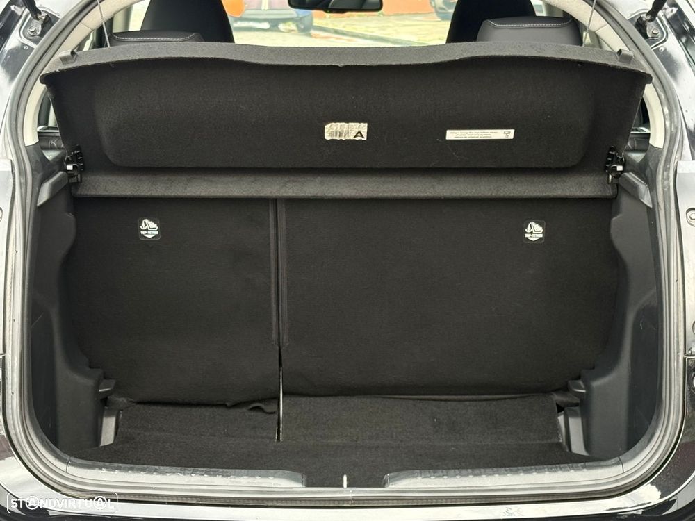 Mazda 2 1.5 L Hybrid VVT-i Exclusive-Line - 22