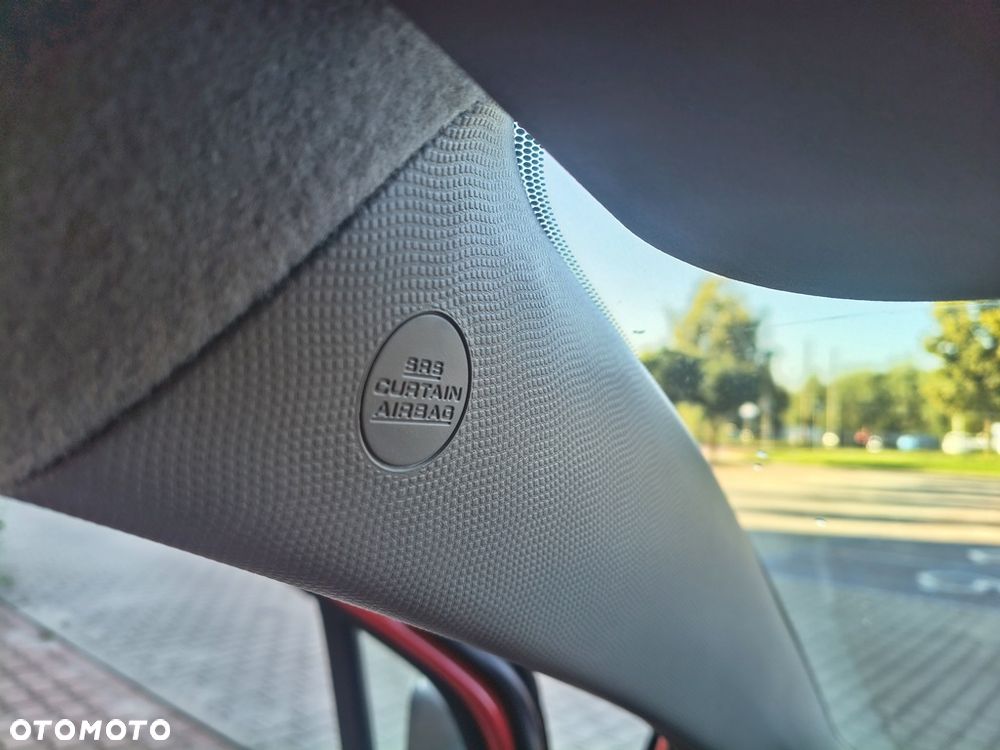 Toyota Yaris 1.0 VVT-i Team - 28