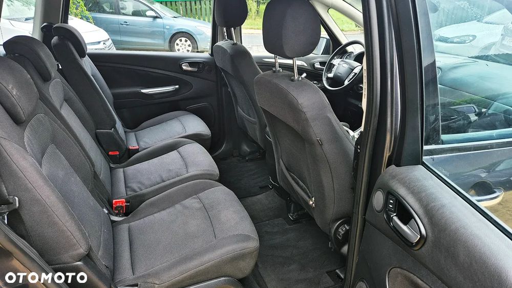 Ford S-Max 2.0 Viva Titanium - 36