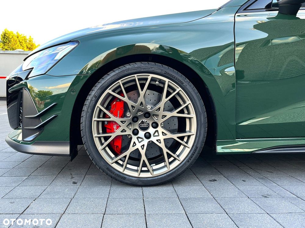 Audi RS3 Limousine - 11