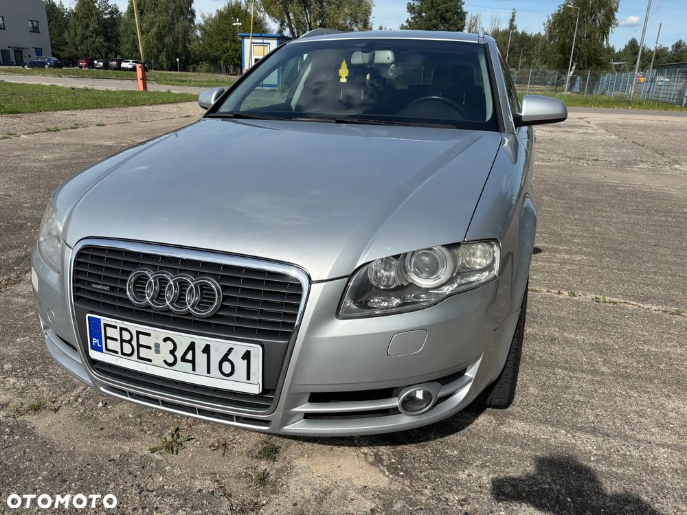 Audi A4 Avant 2.0 TDI DPF quattro - 11