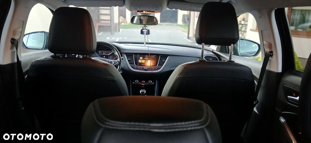 Opel Grandland X 1.5 CDTI Design&Tech S&S - 16