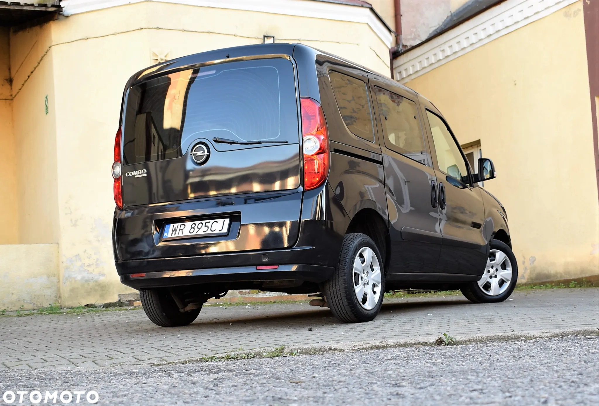 Opel Combo Tour 1.6 CDTI Cosmo - 5