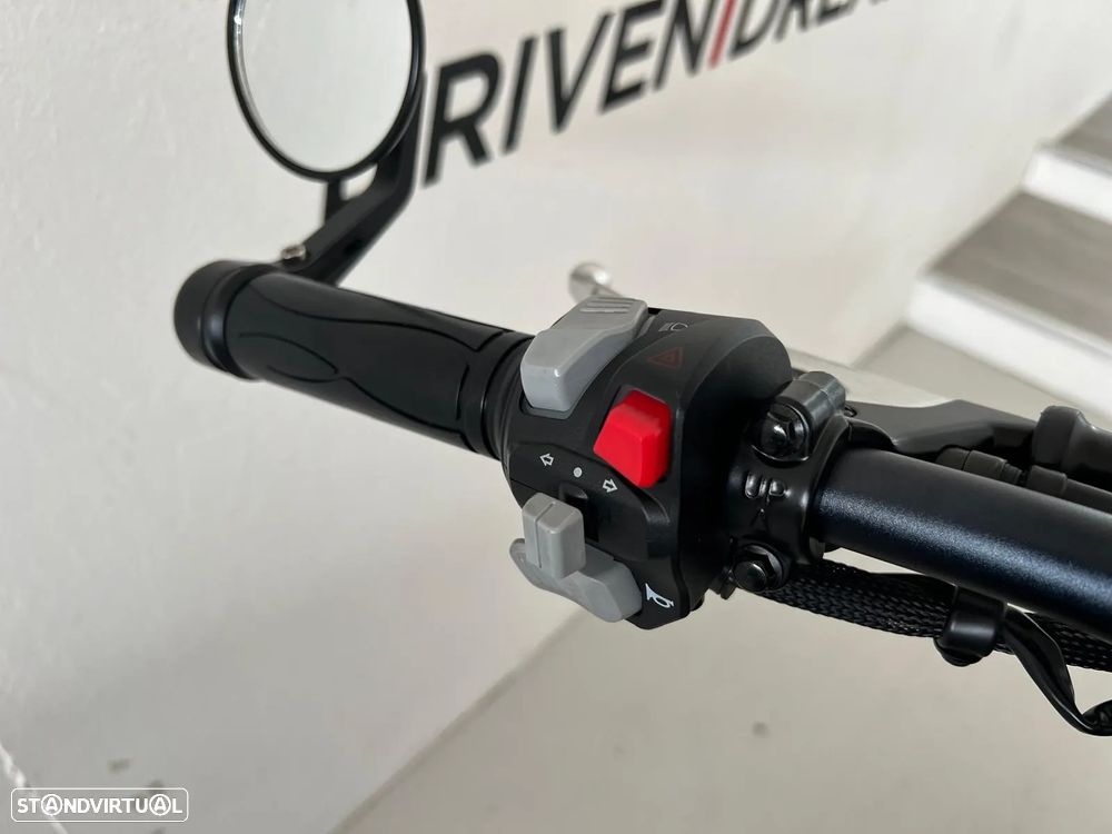 Keeway V302 C BENDA - 15
