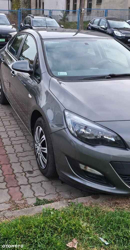 Opel Astra 1.6 EU6 - 3