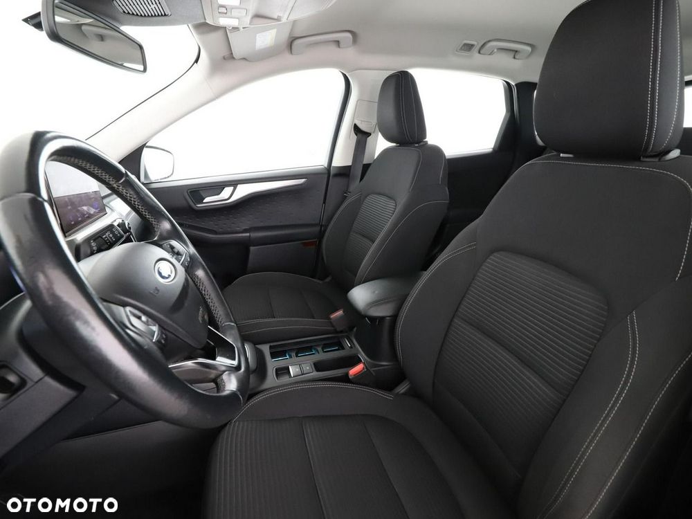 Ford Kuga 2.0 TDCi 4x2 Titanium - 14
