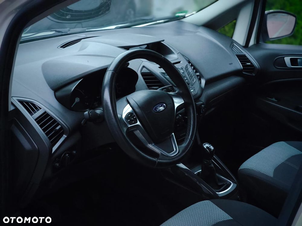 Ford EcoSport 1.0 EcoBoost TREND - 32