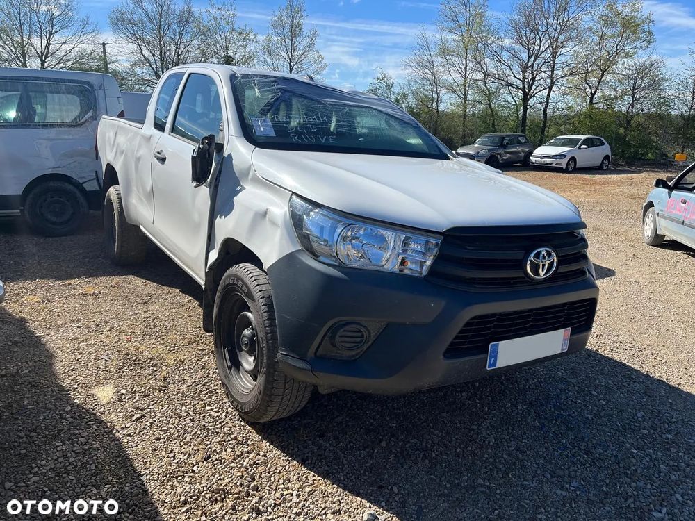 Toyota Hilux 2.4 D-4D Single Cab DLX 4x4 - 1