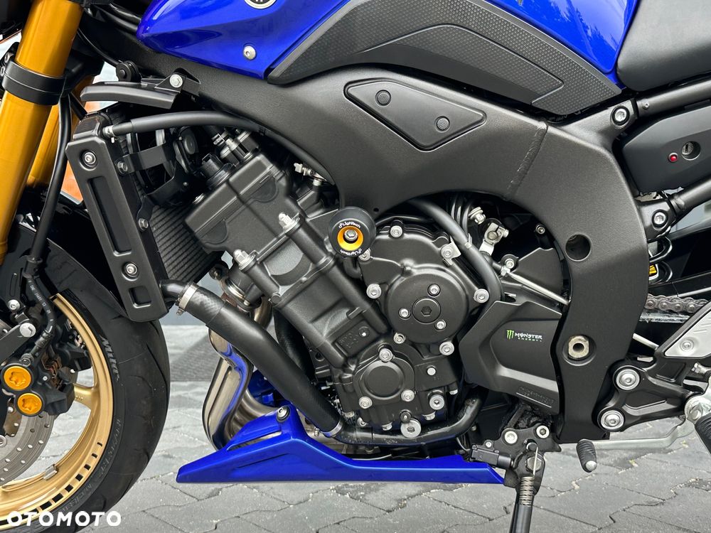 Yamaha FZ8 - 35