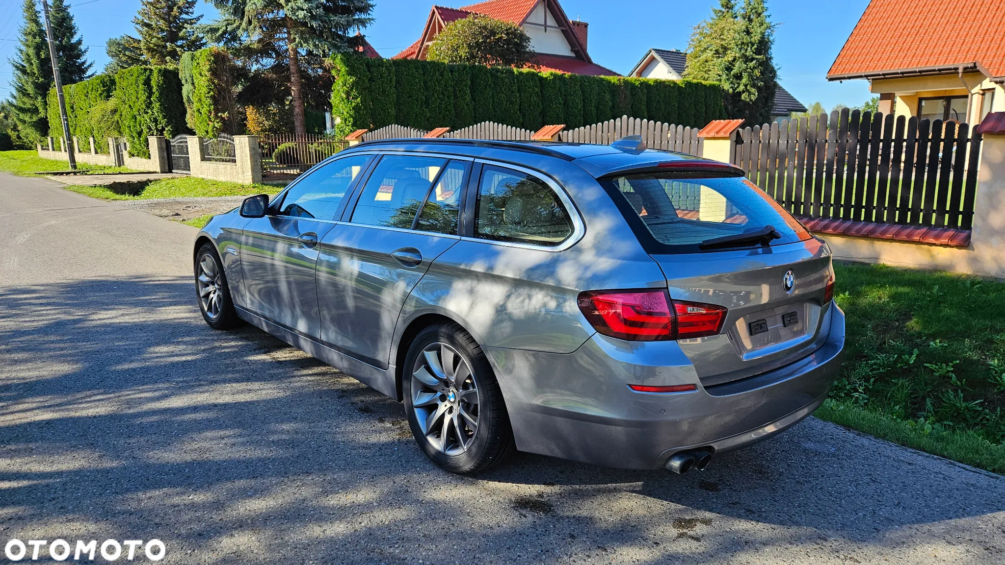 BMW Seria 5 520d Touring Luxury Line - 6