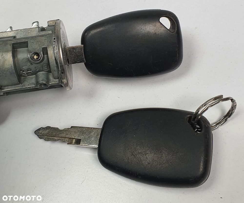 STACYJKA KLUCZYKI PILOT RENAULT TRAFIC II - 3