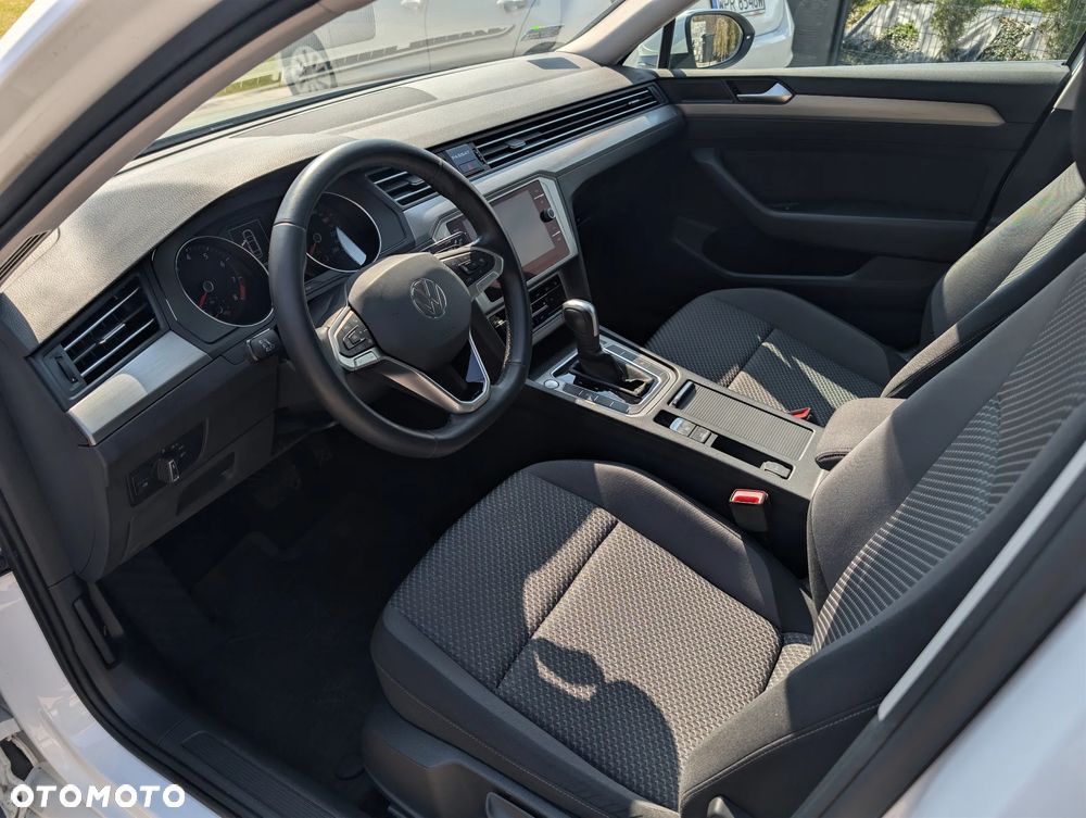Volkswagen Passat 1.5 TSI EVO Essence DSG - 5