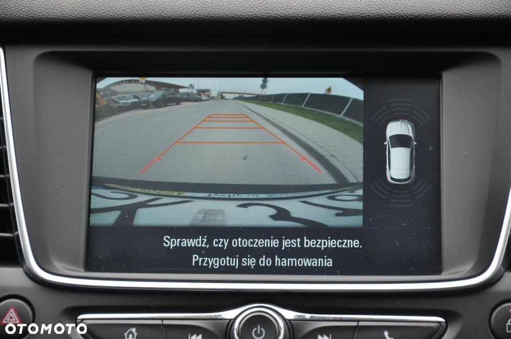 Opel Grandland X 1.2 T GPF Design Line S&S - 30