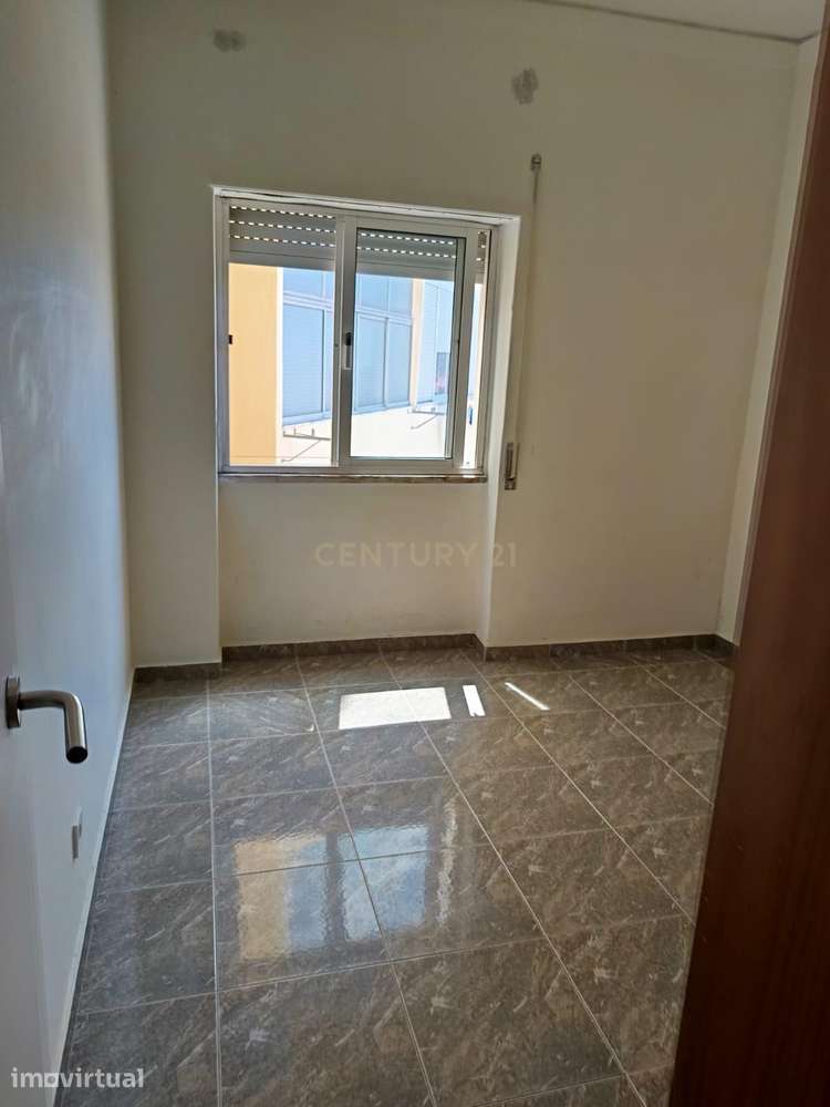 Apartamento T3 no Centro do Barreiro - Rua Miguel Bombarda - Grande imagem: 4/22