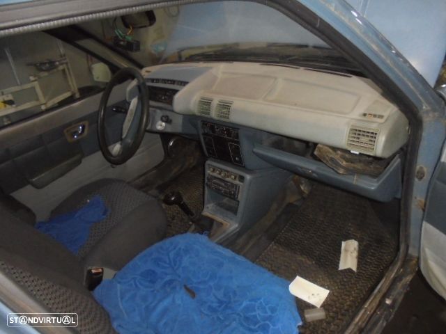 Carro MOT: 118 XL5 PEUGEOT 305 1983 1.3 60CV 4P AZUL GASOLINA - 5