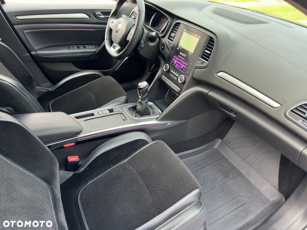 Renault Megane - 33