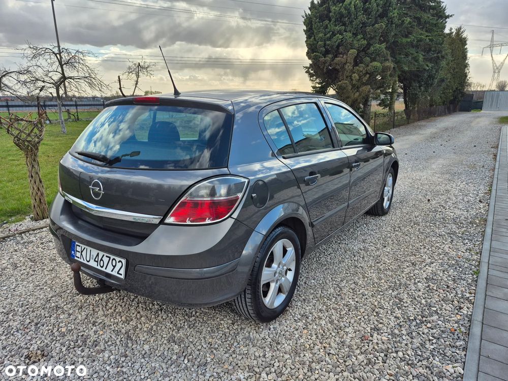 Opel Astra 1.4 Edition 111 Jahre - 18