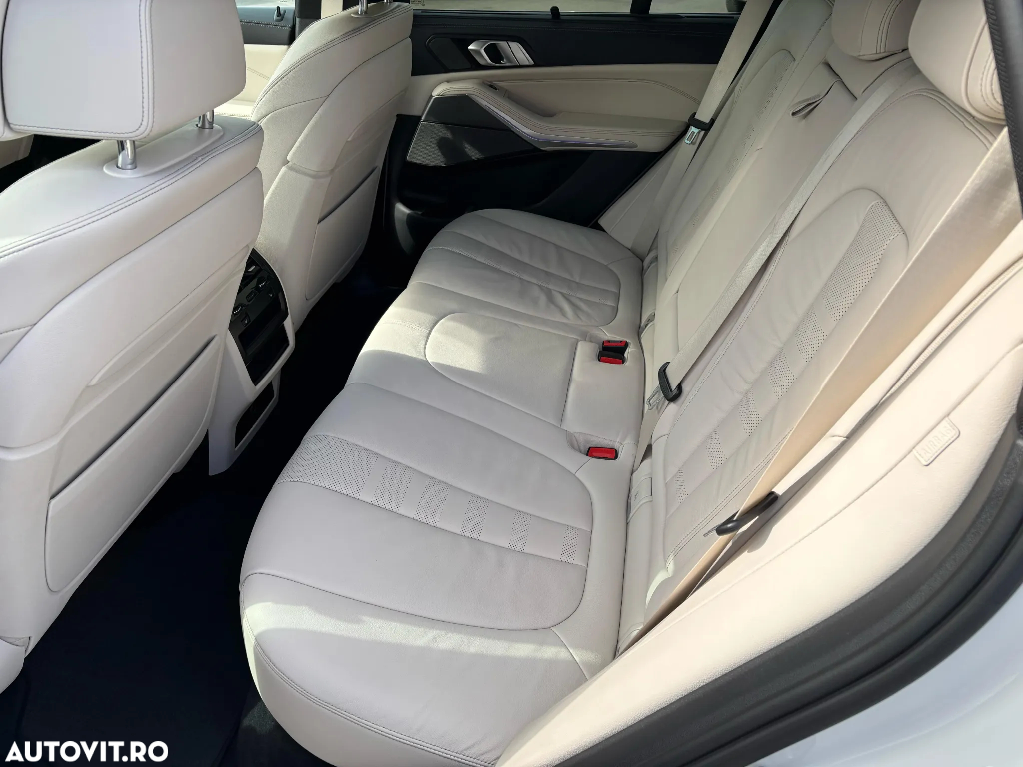 BMW X5 M M50d - 15