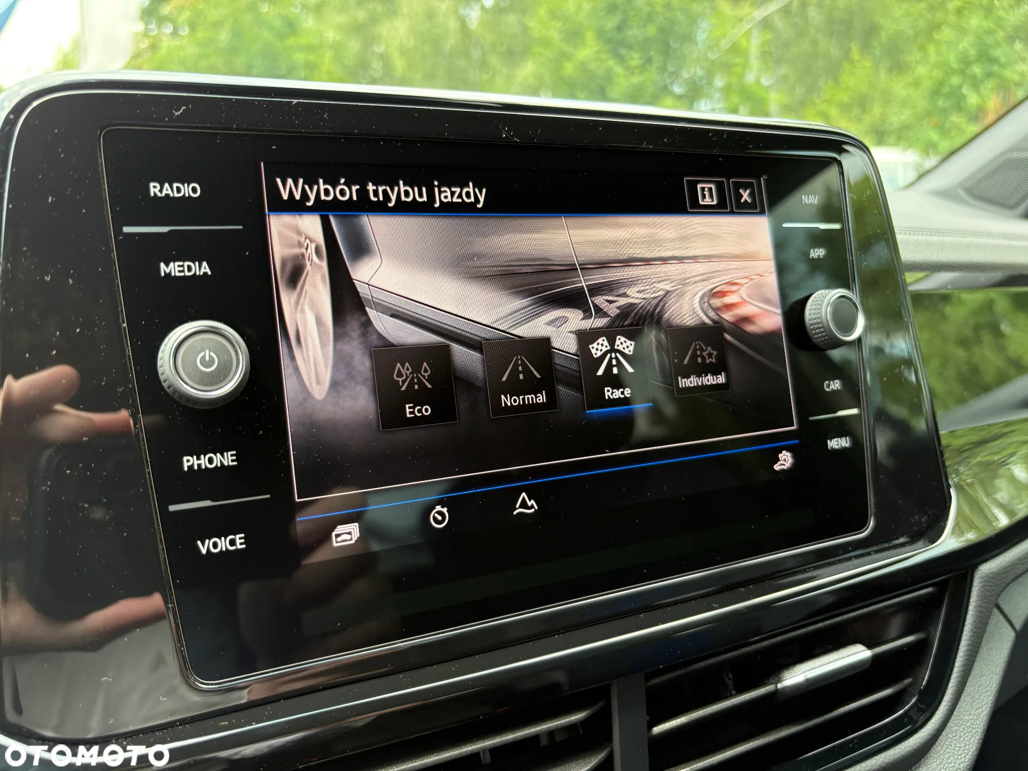 Volkswagen T-Roc 2.0 TSI 4Motion R DSG - 32