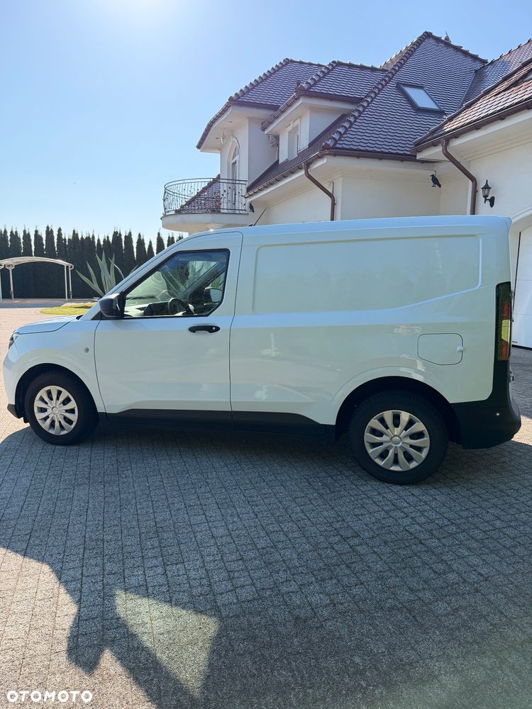 Ford Transit Courier Trend - 4